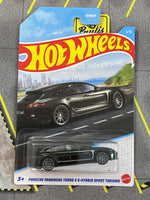 
              Hot Wheels Mainline Luxury Sedans - Special Edition
            